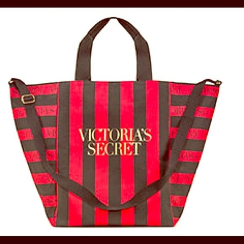 Victoria’s Secret Weekender Bag